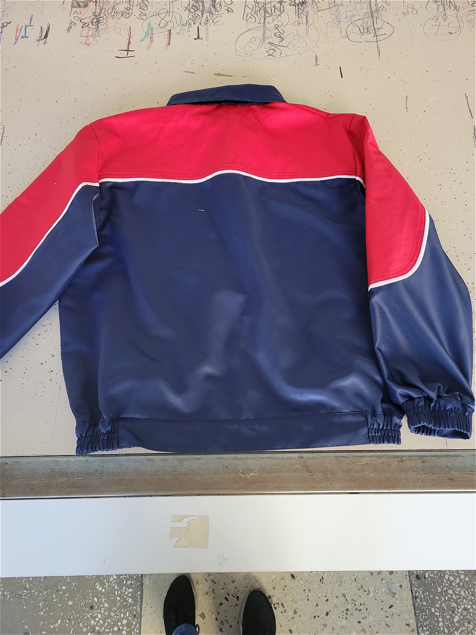 Костюм летний(Куртка + брюки)Neptun 245 (Red #201 Navy#410)