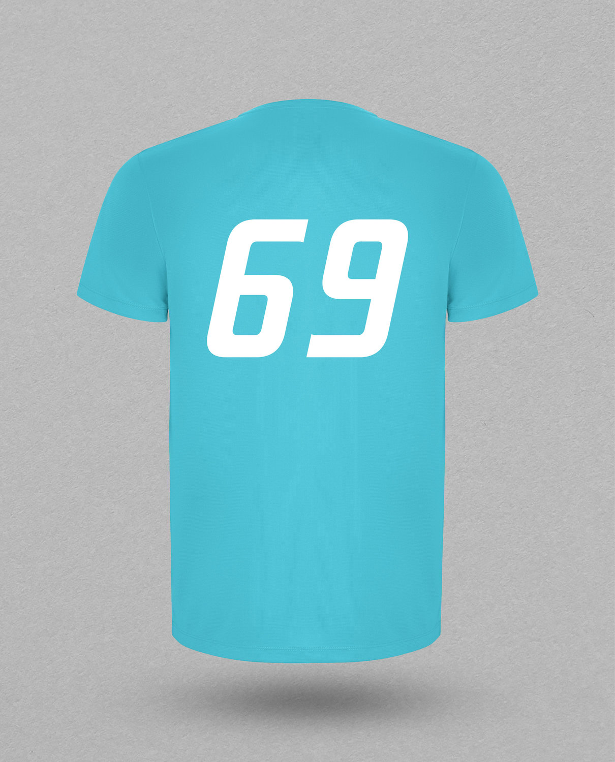 Футболка с принтом "69" Футболка с принтом "69"