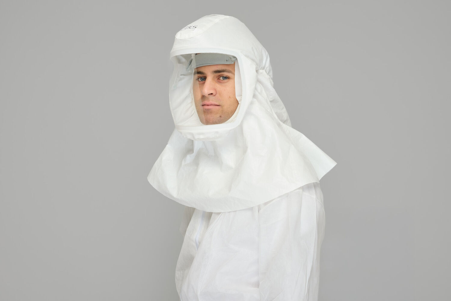 Капюшон с защитой плеч для системы очистки воздуха с электроприводом BLS HL24 Капюшон с защитой плеч для системы очистки воздуха с электроприводом BLS HL24