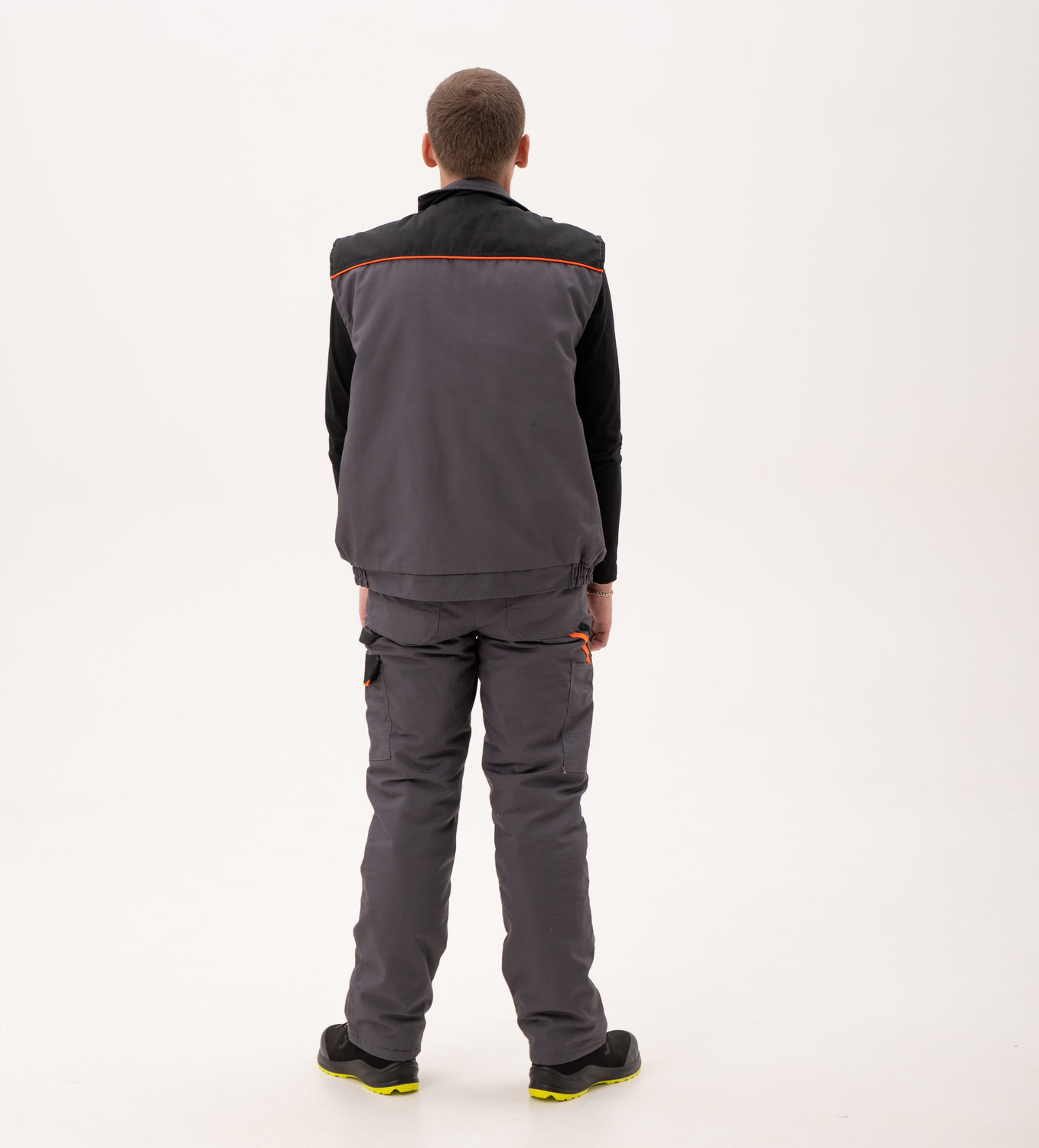 Зимний утепленный жилет Professional