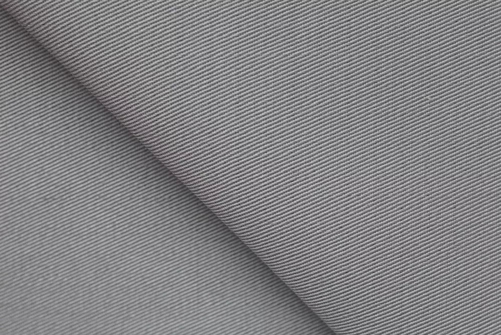 EGERIA-245 Light grey 904 (245gsm | 64% Polyester, 34% Cotton, 2% AS| Twill 3/1) EGERIA-245 Light grey 904 (245gsm | 64% Polyester, 34% Cotton, 2% AS| Twill 3/1)