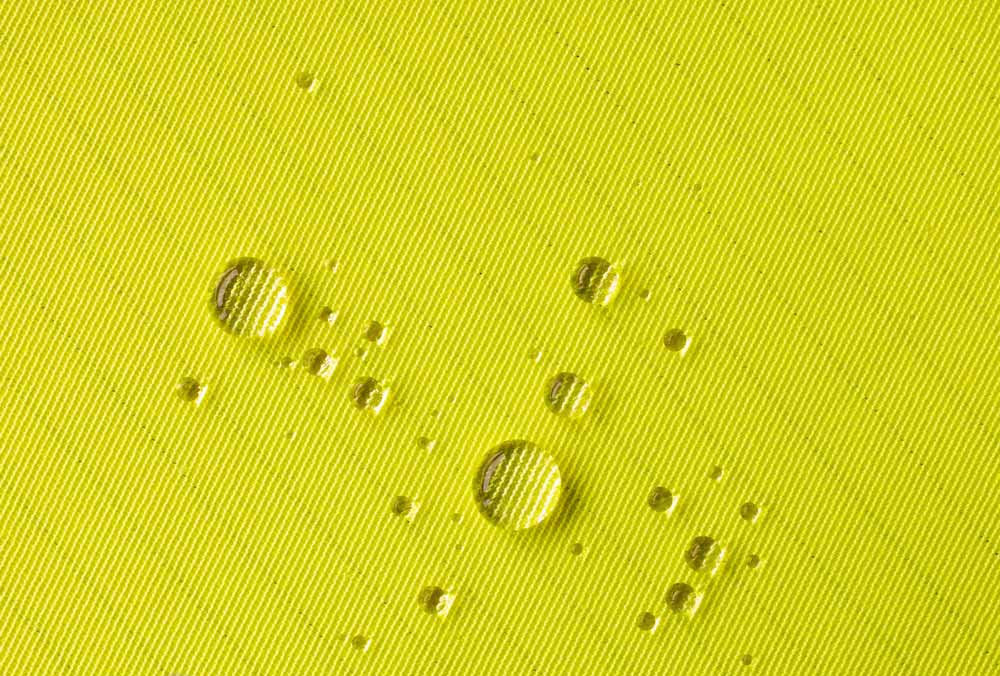 POSEIDON-300 HV Yellow (300gsm | 80% bumbac, 19% poliester, 1% antistatice | Diagonala 2 / 2) POSEIDON-300 HV Yellow (300gsm | 80% bumbac, 19% poliester, 1% antistatice | Diagonala 2 / 2)
