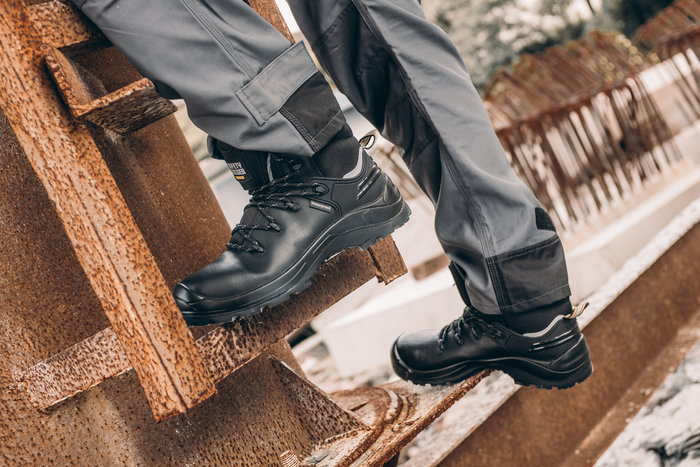 Ботинки водонепроницаемые  X430