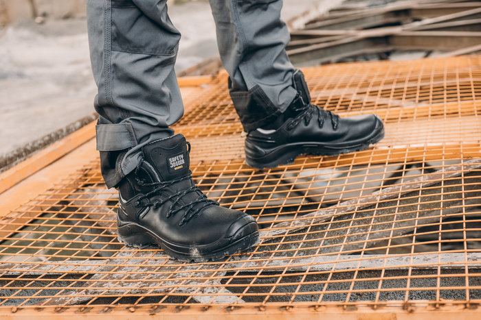 Ботинки водонепроницаемые  X430