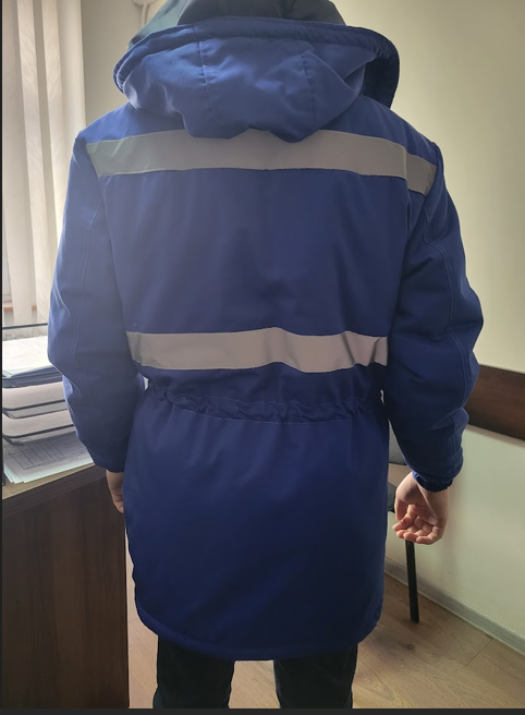 Куртка с капюшоном на утепленной подкладке CHISINAU-GAZ SRL