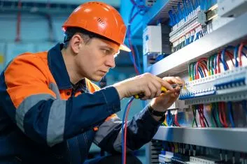 https://api.soling.md/media/solutions/_.webp https://api.soling.md/media/solutions/_.webp